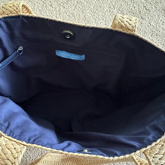 Draper James Raffia Beach Pool Tote Bag - Picture 4 of 7
